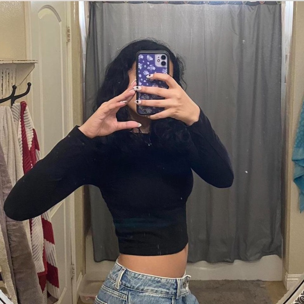 H&M cropped long sleeve